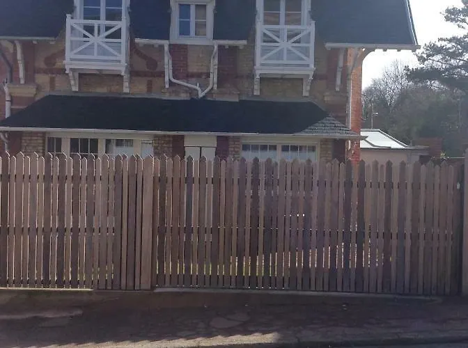 L'annexe * Вилле-сюр-Мер